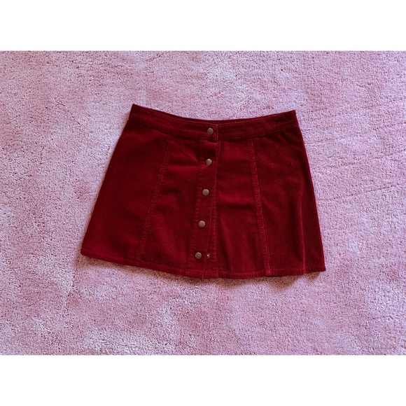 FOREVER 21 Red Velvet Miniskirt - Picture 1 of 2
